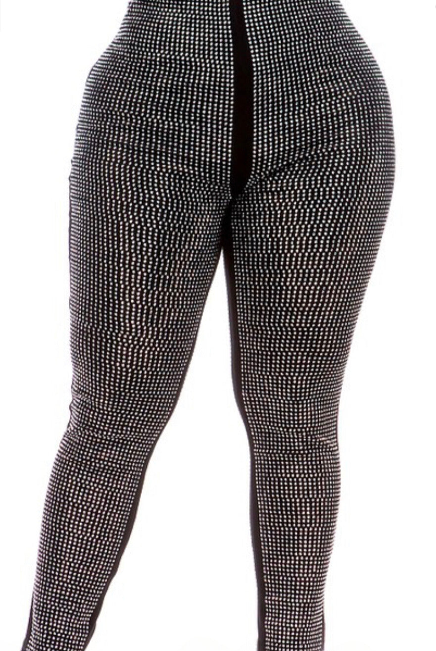 Icy Girl Rhinestone Leggings (Curvy) – Grand Entrance Boutique, LLC