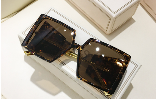 Boss Babe Sunnies